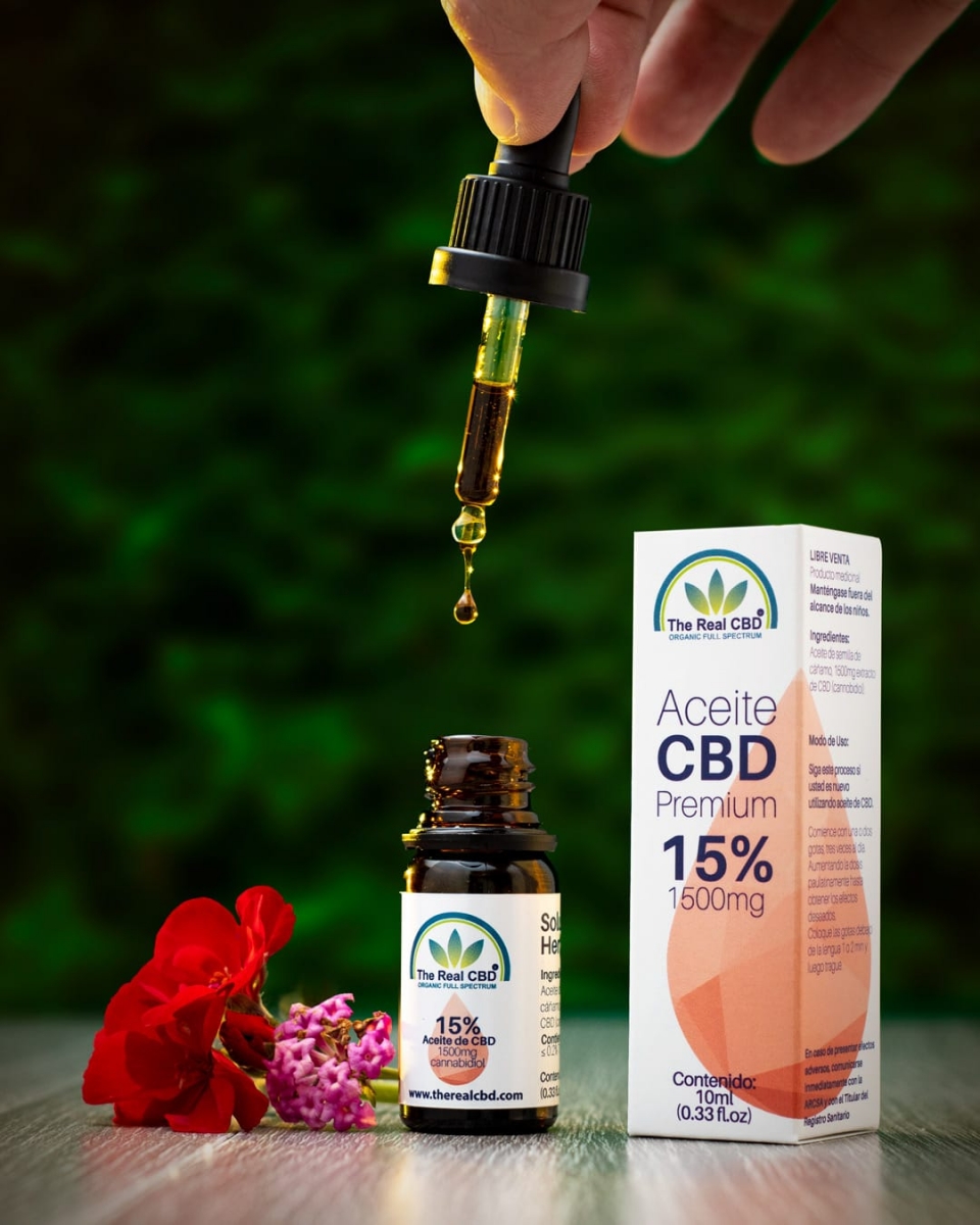 15% CBD oil with flower - The Real CBD Brand